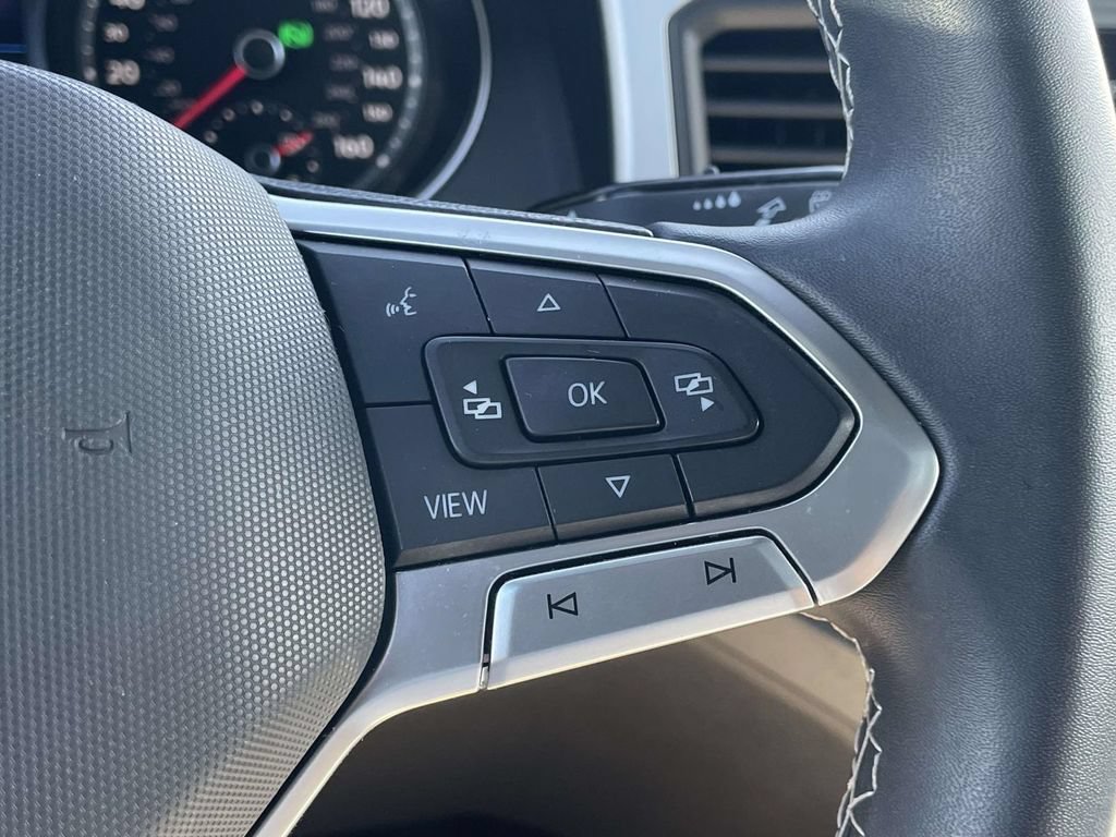 Certified 2021 Volkswagen Atlas Cross Sport SE w/ Panoramic Sunroof Package FWD image 25