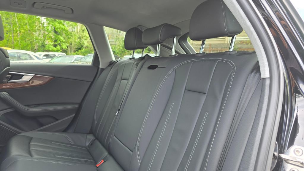 Used 2022 Audi A4 2.0T allroad Premium Plus image 17