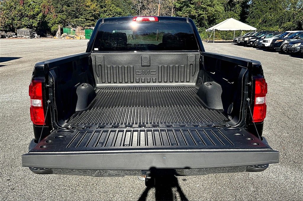 Certified 2018 GMC Sierra 1500 SLE w/ SLE Value Package image 29