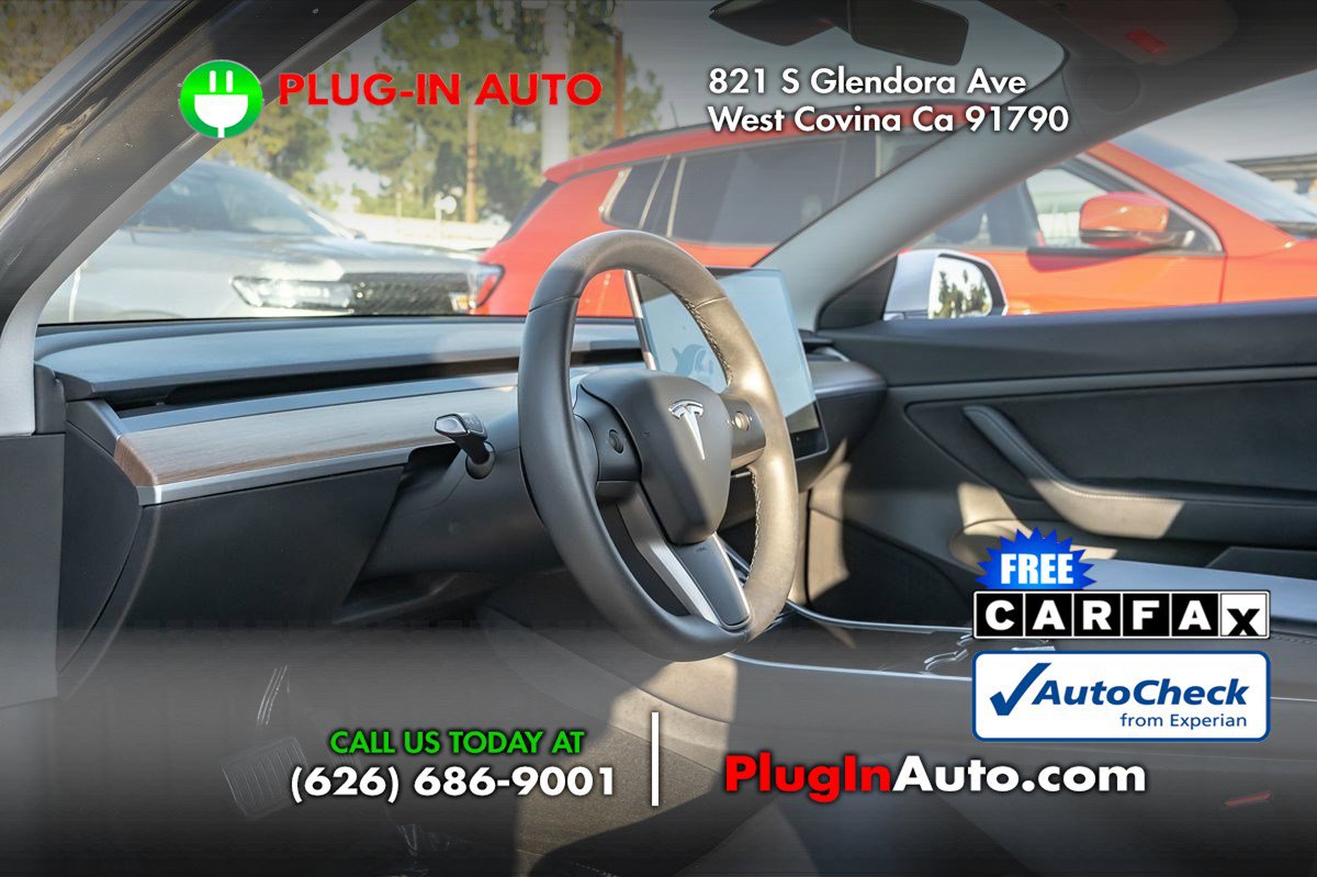 Used 2020 Tesla Model 3 Standard Range Plus image 5