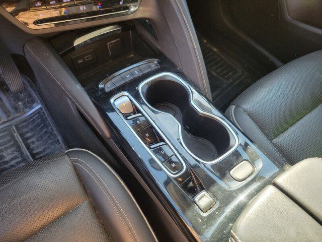 Used 2022 Buick Envision Essence w/ Safety Package image 14