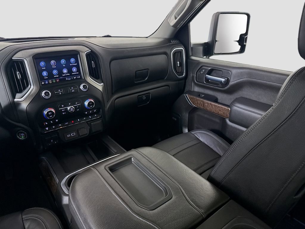 Used 2022 GMC Sierra 3500 Denali image 25