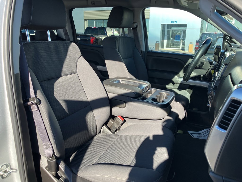 Used 2017 Chevrolet Silverado 1500 LT w/ All Star Edition image 37