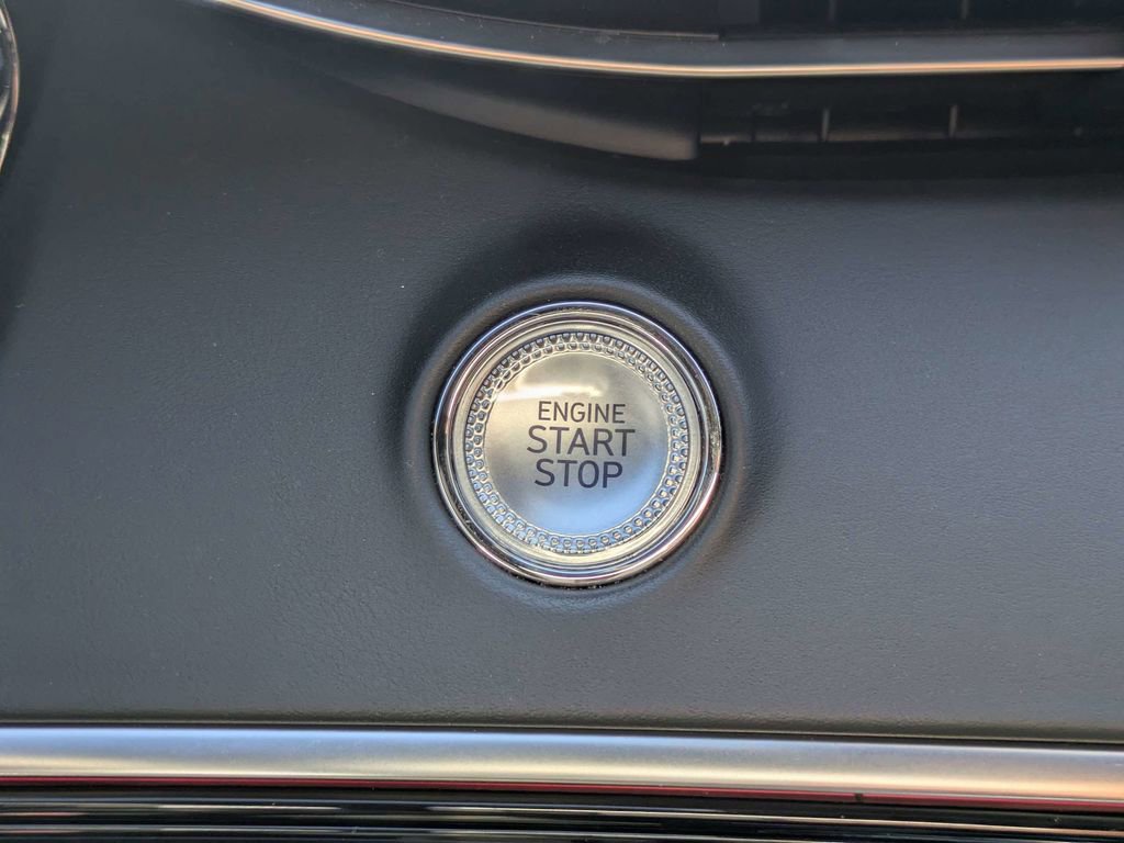 Used 2025 Genesis GV70 2.5T w/ Sport Prestige Package image 34