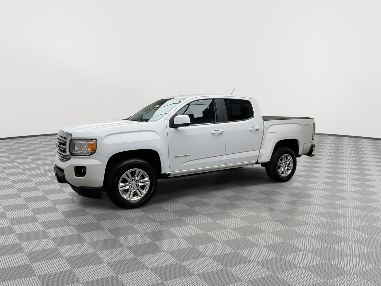 Certified 2020 GMC Canyon SLE w/ SLE Convenience Package AWD/4WD image 37