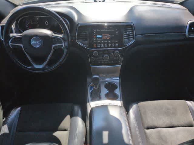 Used 2020 Jeep Grand Cherokee Altitude AWD/4WD image 15