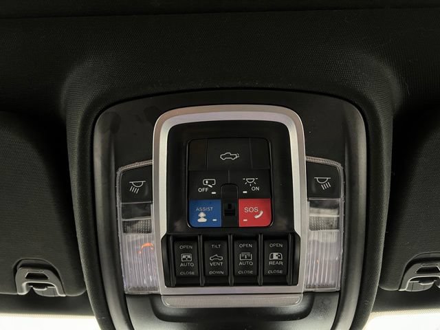 Used 2022 RAM 1500 Limited w/ Body-Colour Bumper Group AWD/4WD image 40