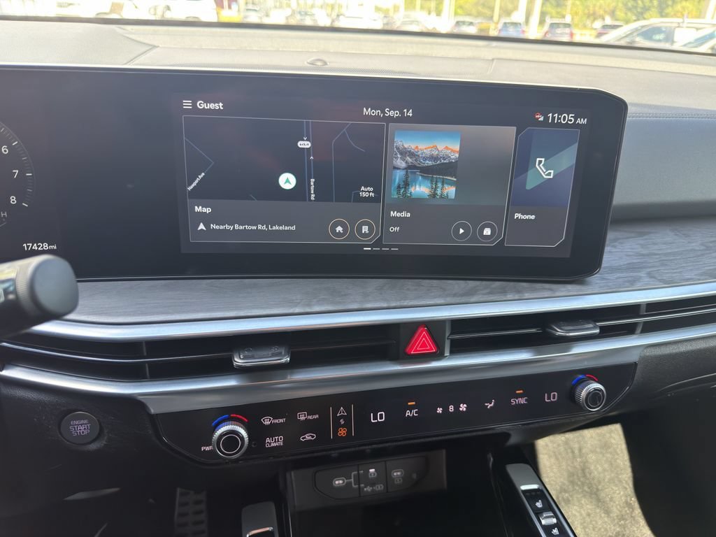 Certified 2025 Kia Sorento SX Prestige AWD/4WD image 33