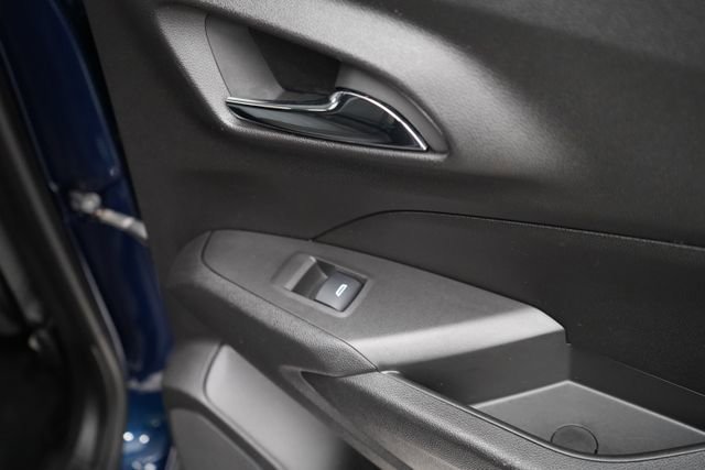 Used 2024 Chevrolet Trax LT w/ LT Convenience Package FWD image 51