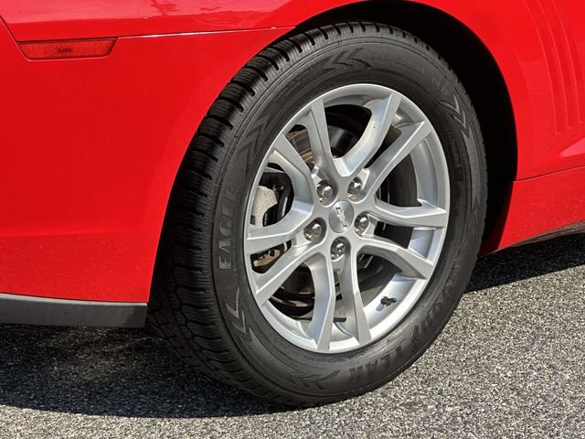 Certified 2015 Chevrolet Camaro LT RWD image 30