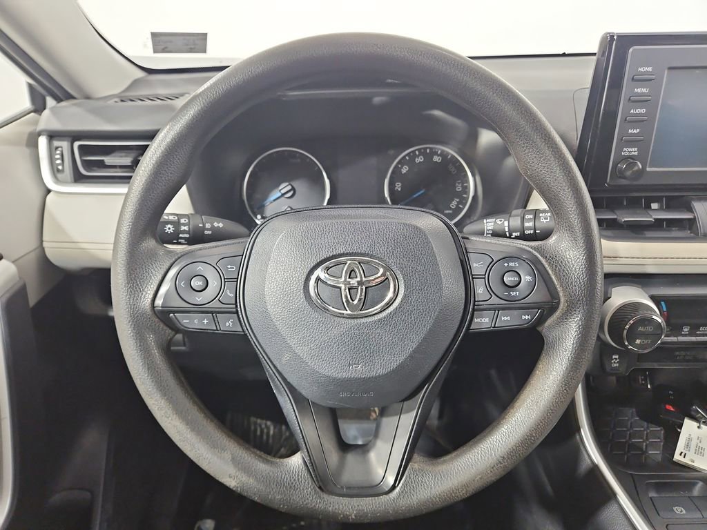 Used 2019 Toyota RAV4 XLE w/ Carpet Mat Package image 15