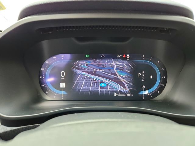 Certified 2024 Volvo XC40 B5 Plus w/ Protection Package Premier image 20