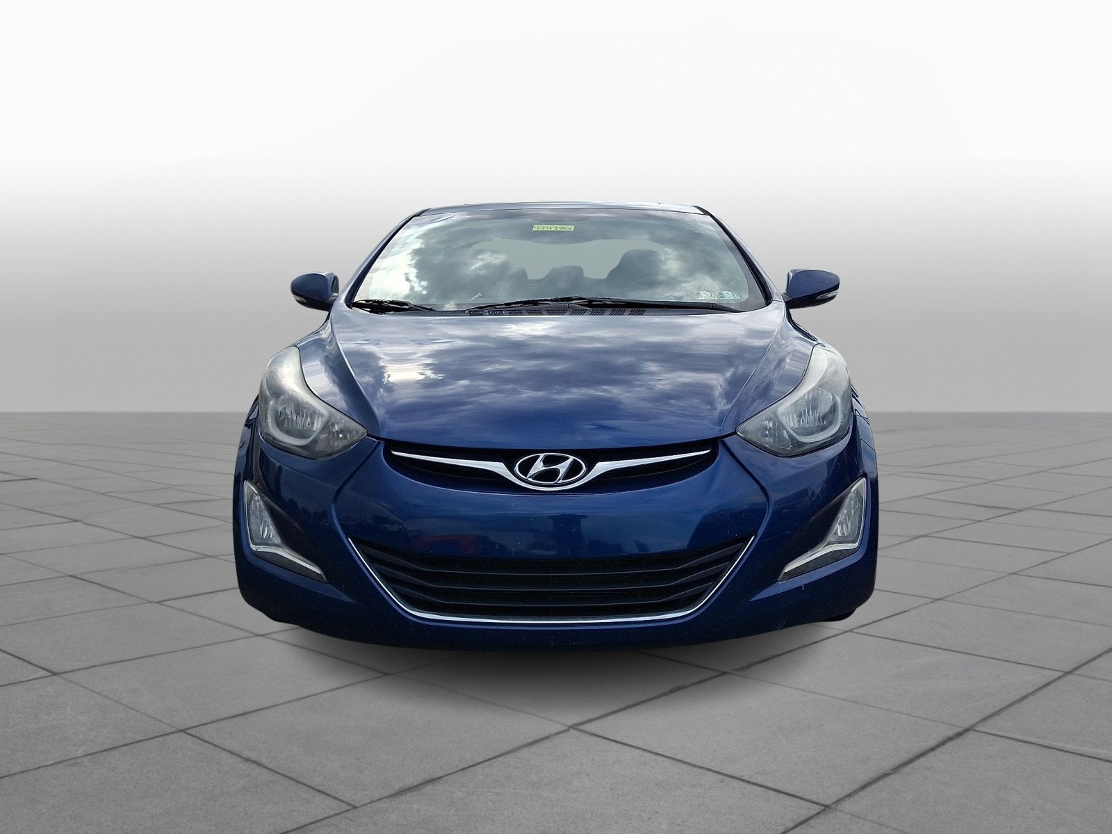 Used 2016 Hyundai Elantra Value Edition FWD video 2