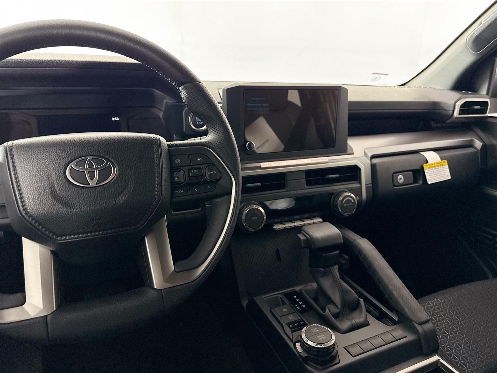 New 2026 Toyota 4Runner SR5 AWD/4WD image 32