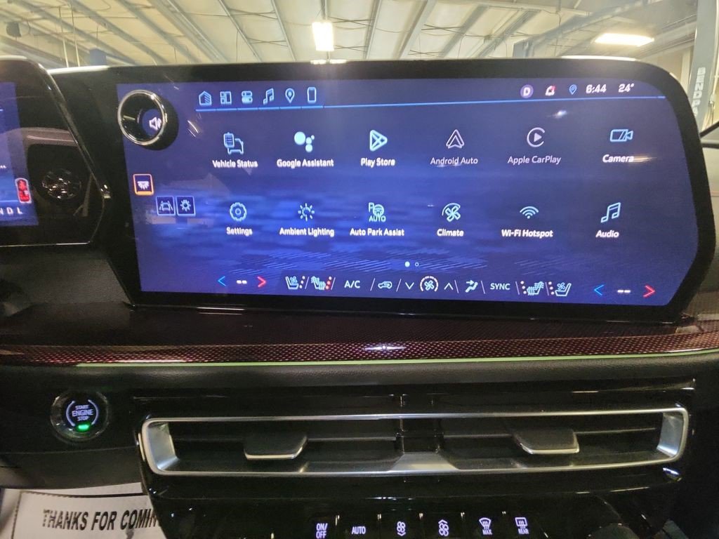 Certified 2024 Chevrolet Traverse RS AWD/4WD image 26