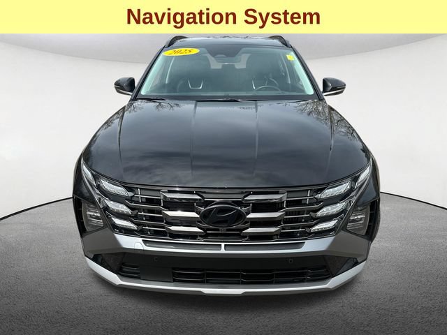 Used 2025 Hyundai Tucson Limited AWD/4WD image 4