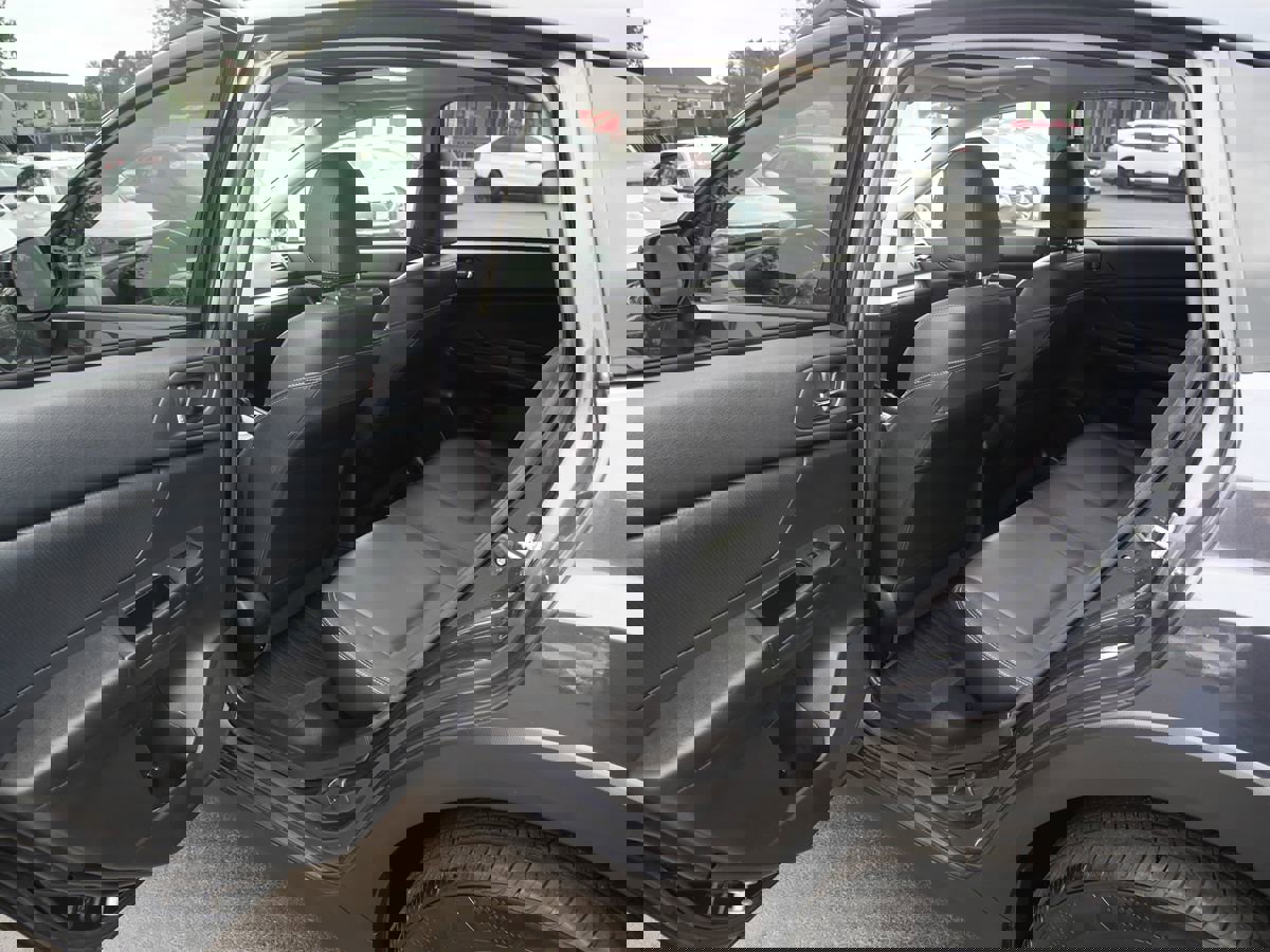 Used 2013 Subaru Crosstrek 2.0i Limited image 18