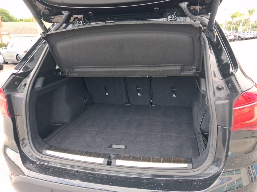 Used 2019 BMW X1 sDrive28i image 11