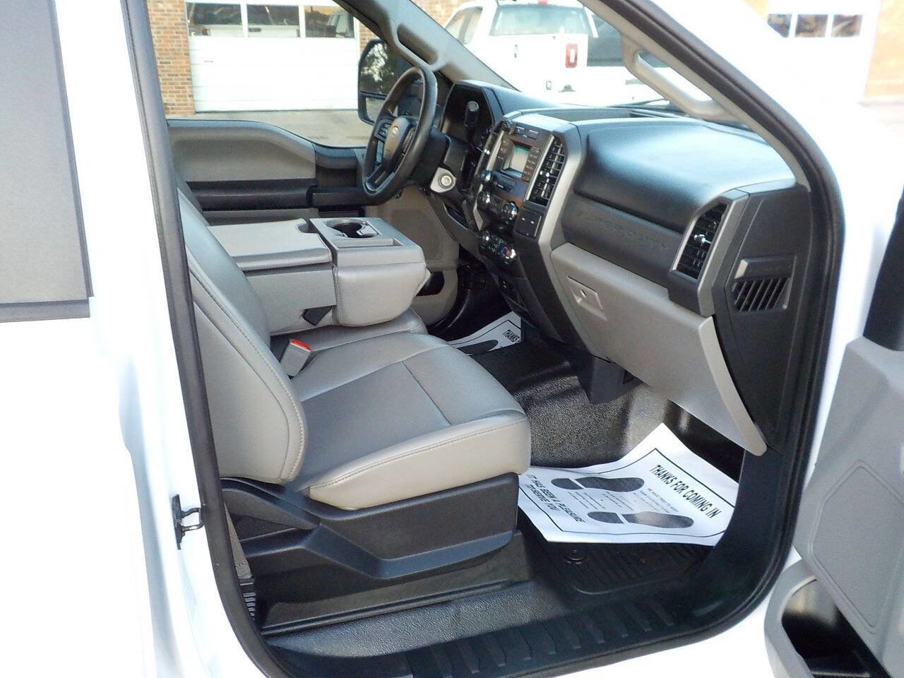 Used 2019 Ford F350 XL w/ Power Equipment Group image 25