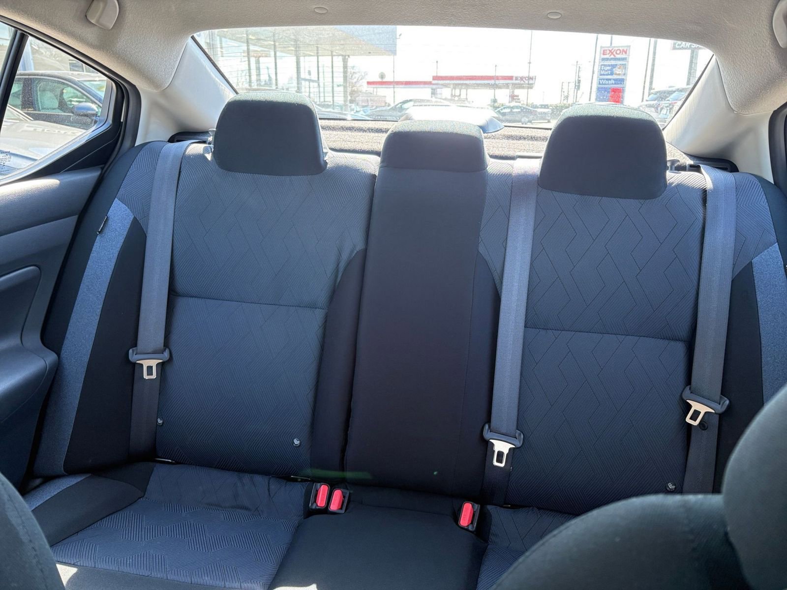 Used 2025 Nissan Versa SV image 36