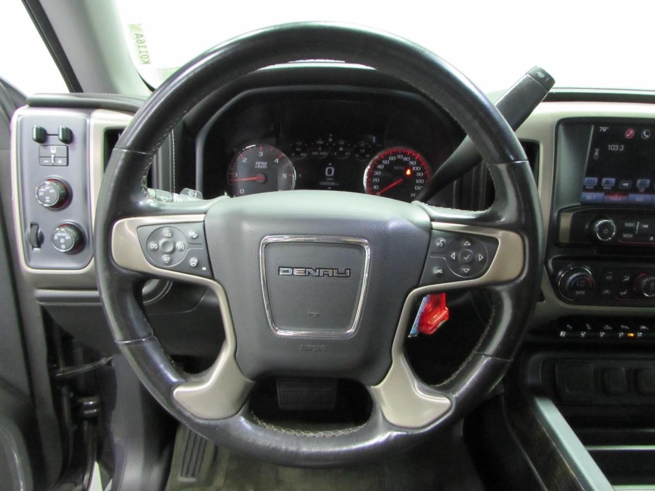 Used 2016 GMC Sierra 1500 Denali w/ Denali Ultimate Package AWD/4WD image 24
