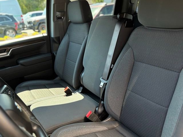 Used 2024 Chevrolet Silverado 1500 LT AWD/4WD image 20