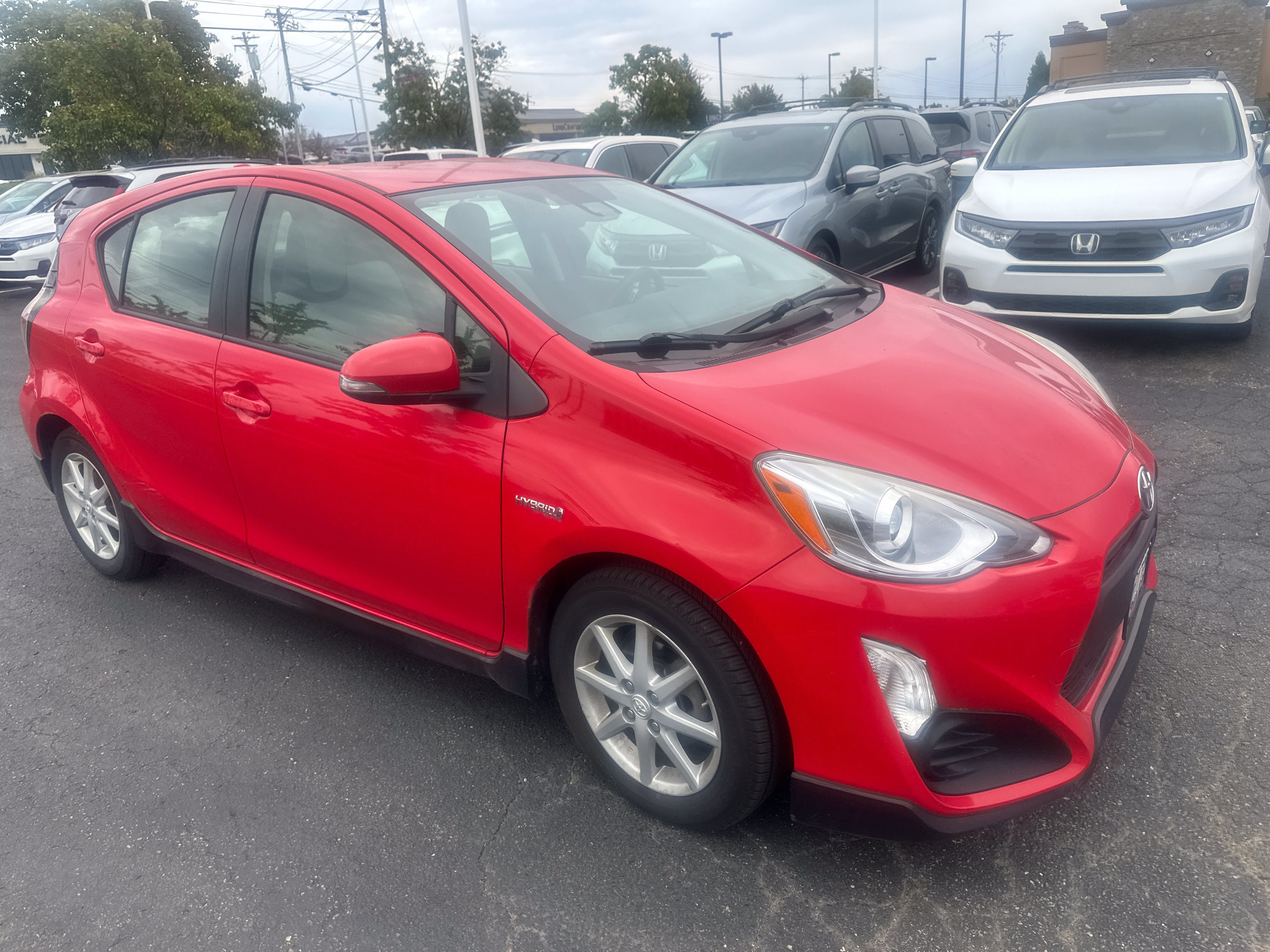Used 2017 Toyota Prius C One FWD image 9