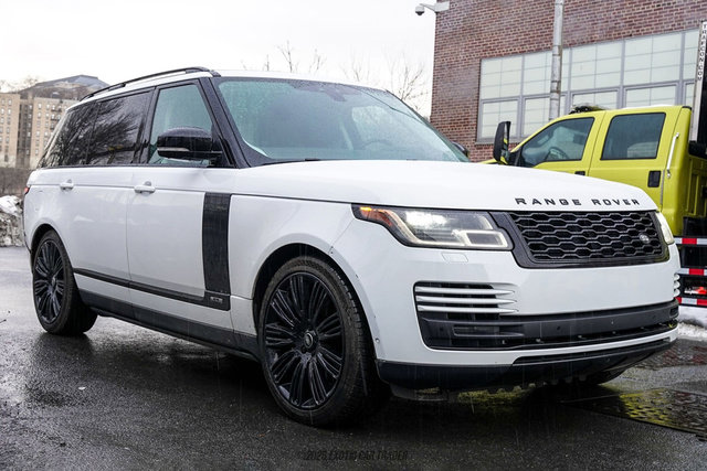 Used 2020 Land Rover Range Rover Long Wheelbase HSE image 12