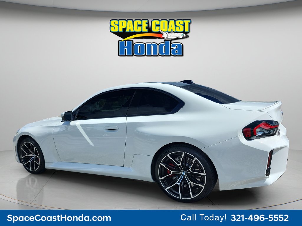 Used 2024 BMW M2 w/ Lighting Package RWD image 5