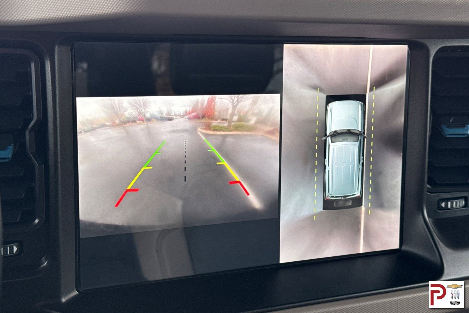 Used 2023 Ford Bronco Wildtrak image 25