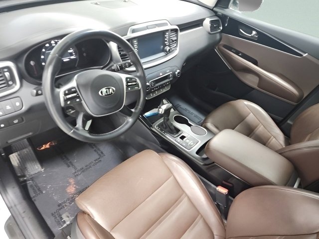 Used 2019 Kia Sorento SX image 27