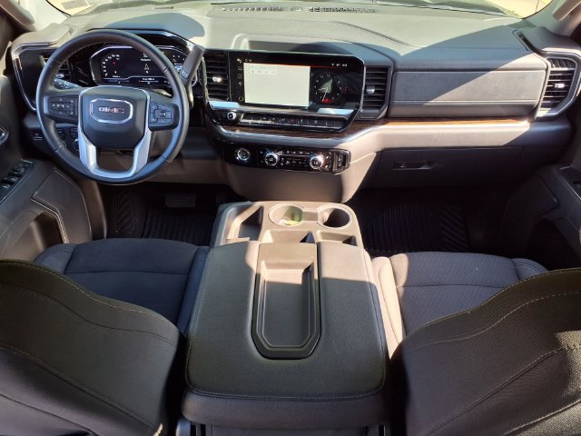 Used 2023 GMC Sierra 1500 Elevation w/ X31 Off-Road Package AWD/4WD image 11