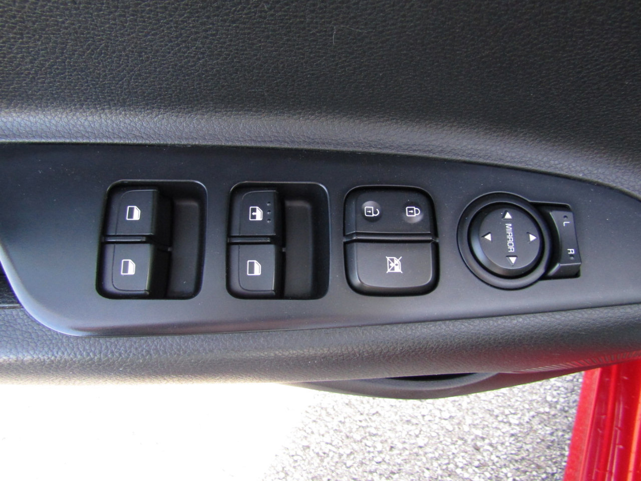 Used 2018 Kia Rio S image 11