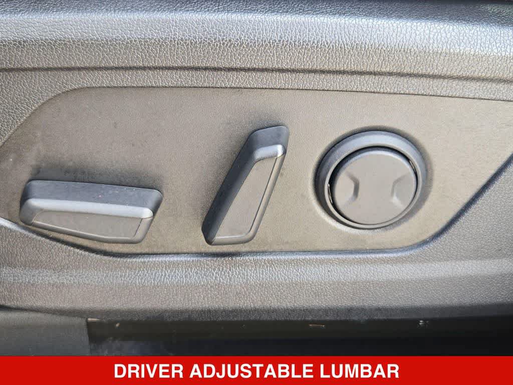 Used 2025 Kia Sorento S FWD image 16