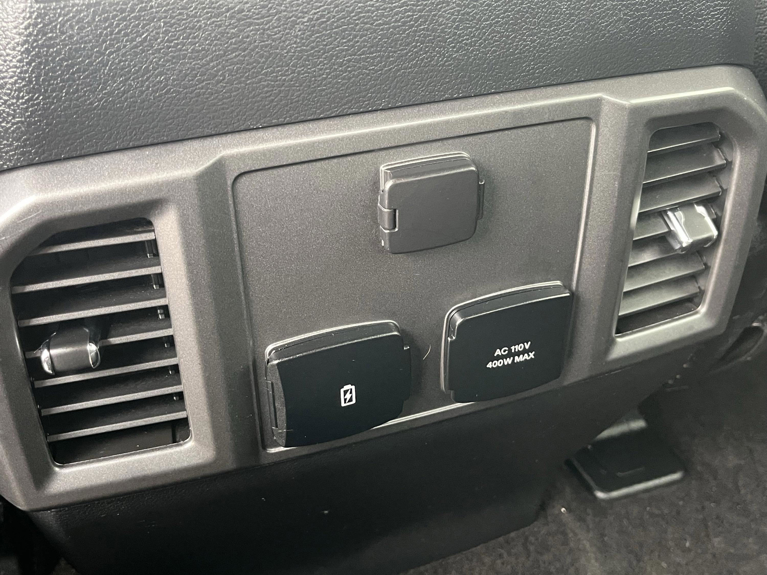 Used 2019 Ford F150 XLT w/ Equipment Group 302A Luxury image 29