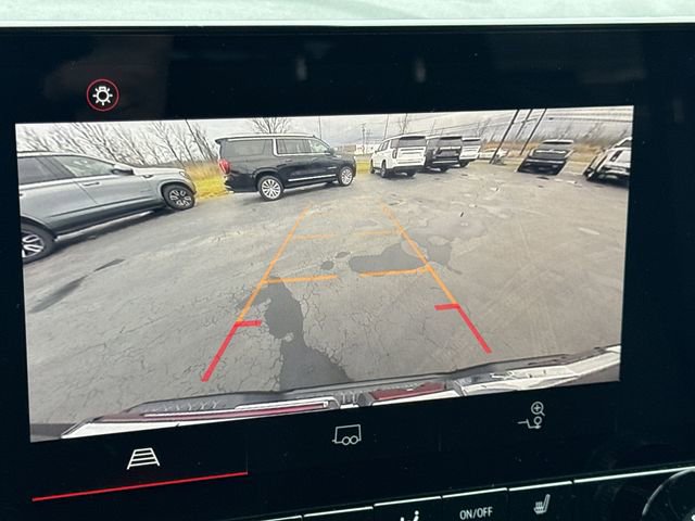 Used 2024 GMC Canyon AT4 w/ Canyon Safety Plus Package image 14