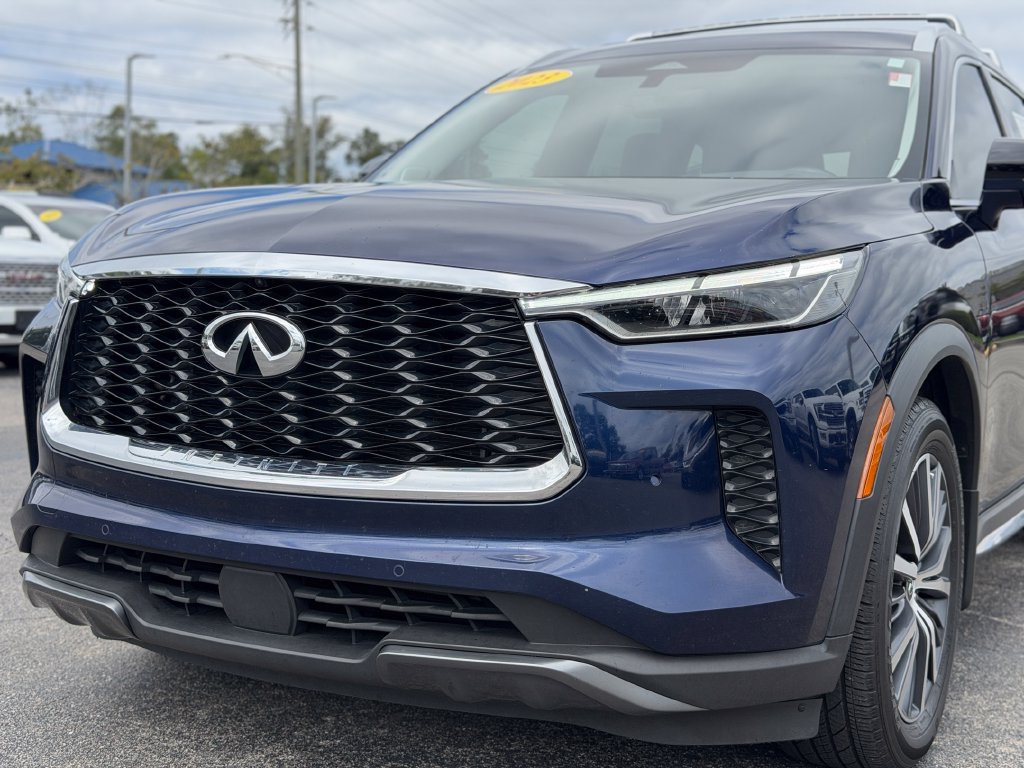 Used 2023 INFINITI QX60 Sensory w/ Vision Package AWD/4WD image 13