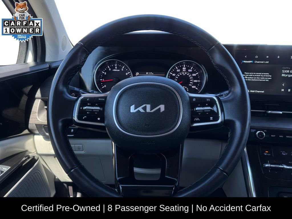 Used 2024 Kia Carnival EX image 12