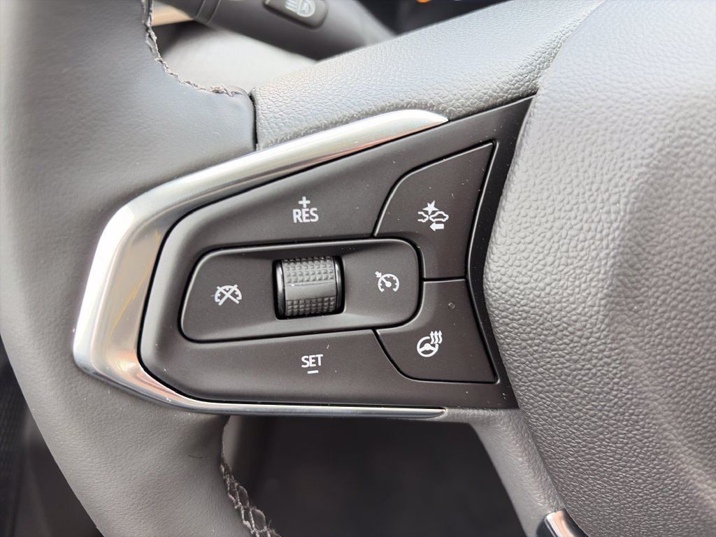 New 2026 Chevrolet Trax ACTIV w/ Driver Confidence Package FWD image 11