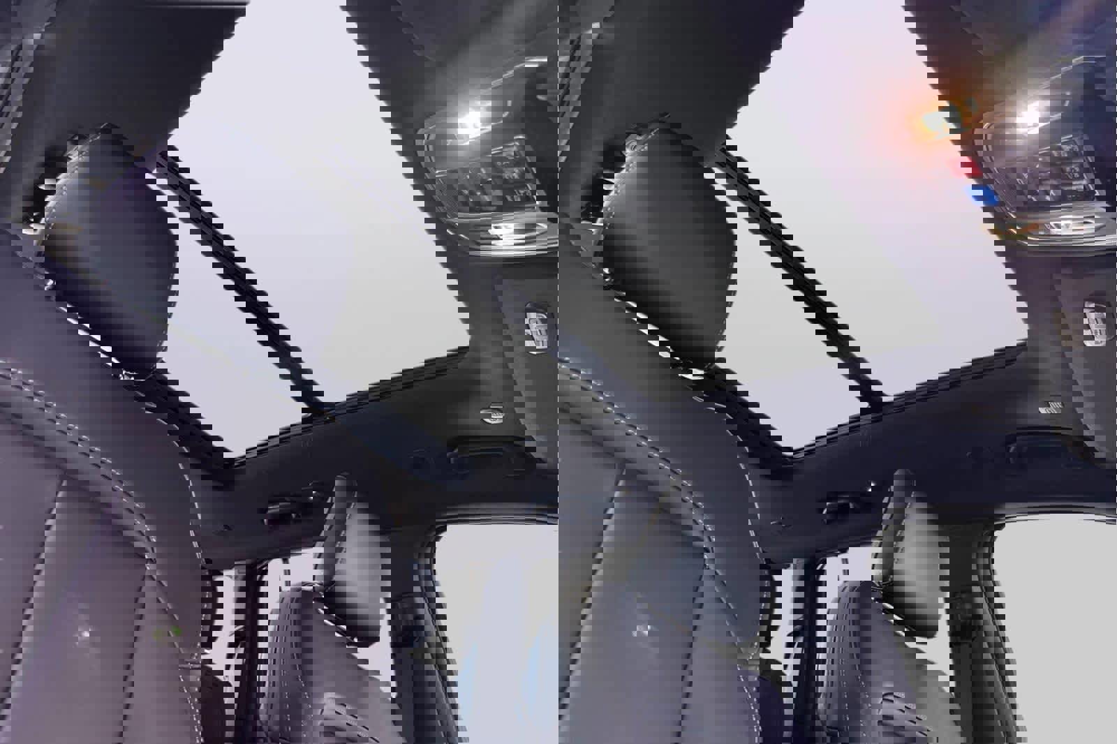 New 2025 Jeep Grand Cherokee Limited w/ Black Appearance Package image 18