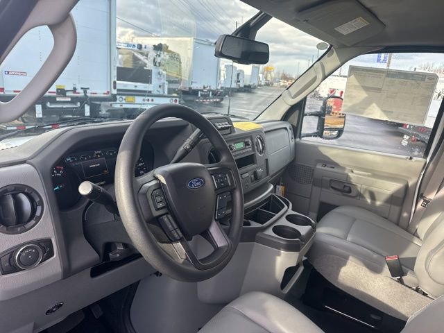 New 2026 Ford E-350 and Econoline 350 Super Duty w/ Driver's Safety Package RWD image 12