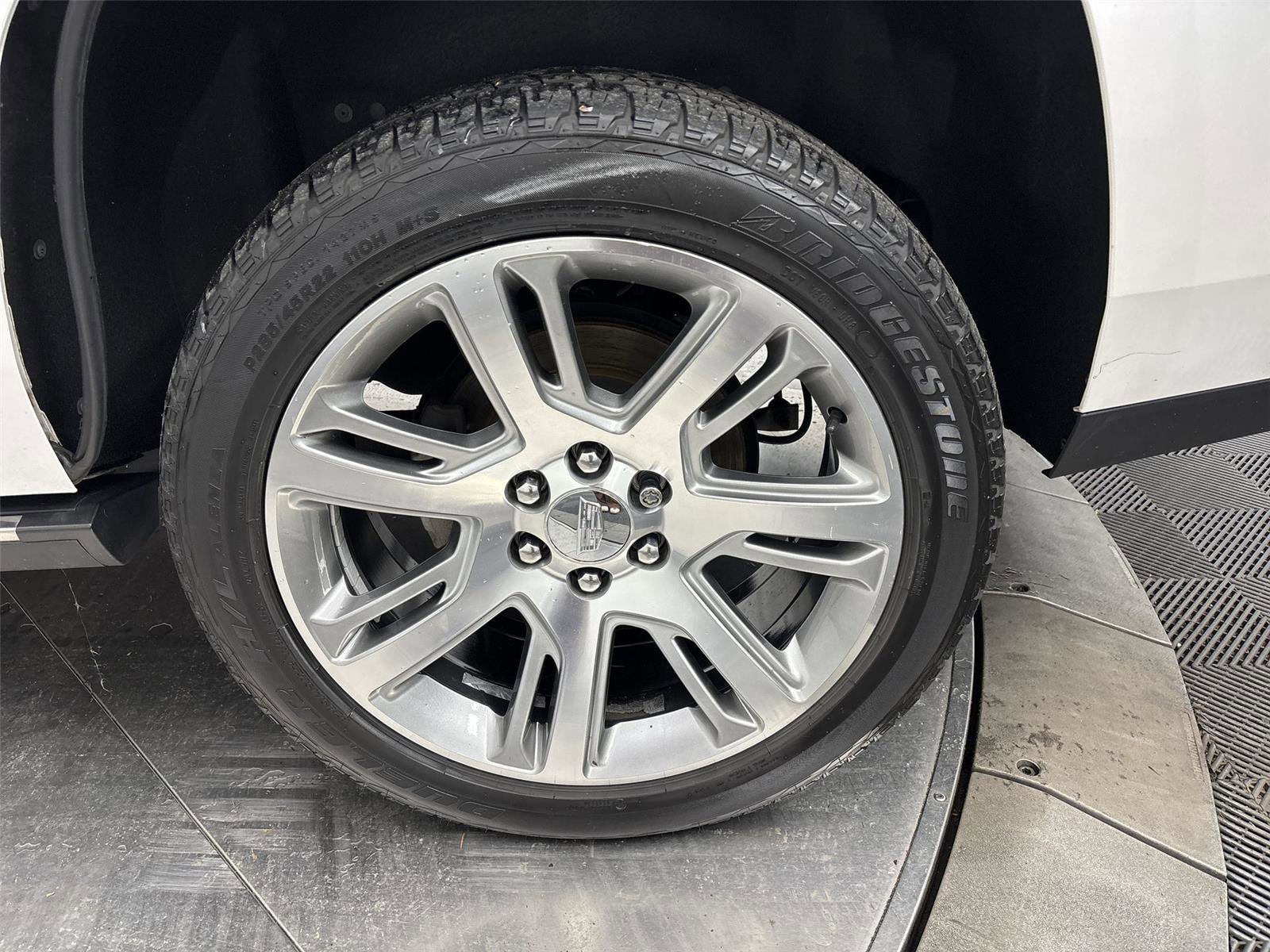 Used 2016 Cadillac Escalade Premium AWD/4WD image 27
