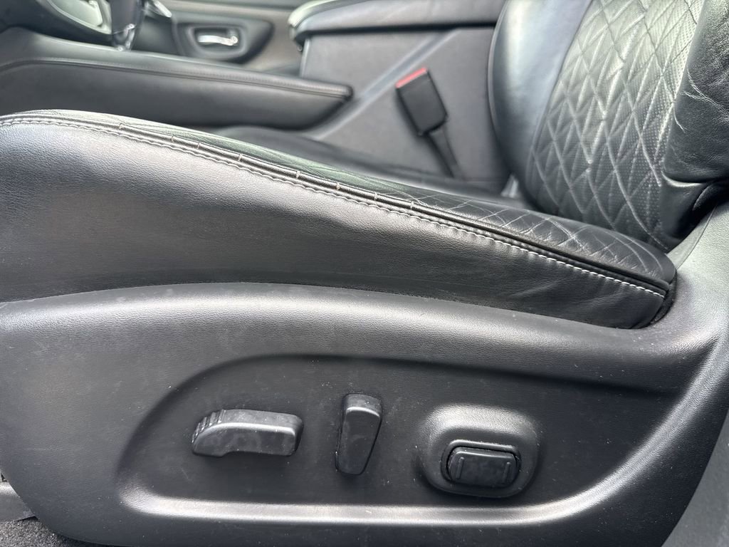 Used 2019 Nissan Murano Platinum FWD image 14