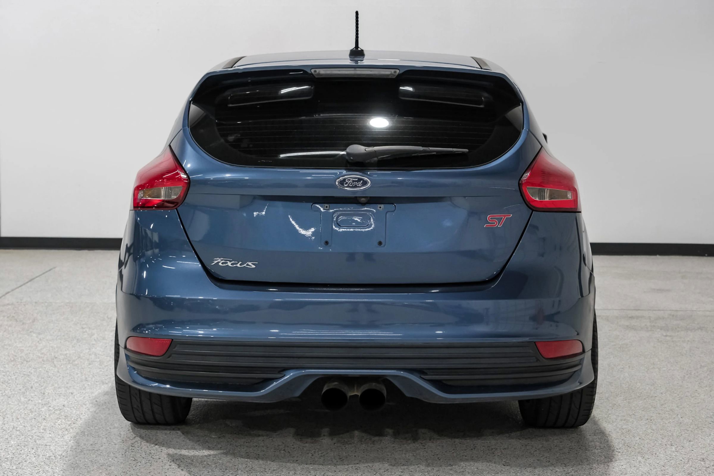 Used 2018 Ford Focus ST image 7
