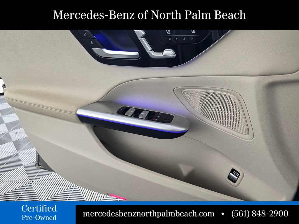 Certified 2023 Mercedes-Benz C 300 Sedan image 22