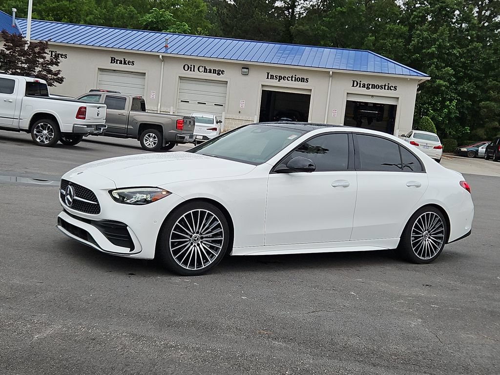 Used 2022 Mercedes-Benz C 300 Sedan image 3