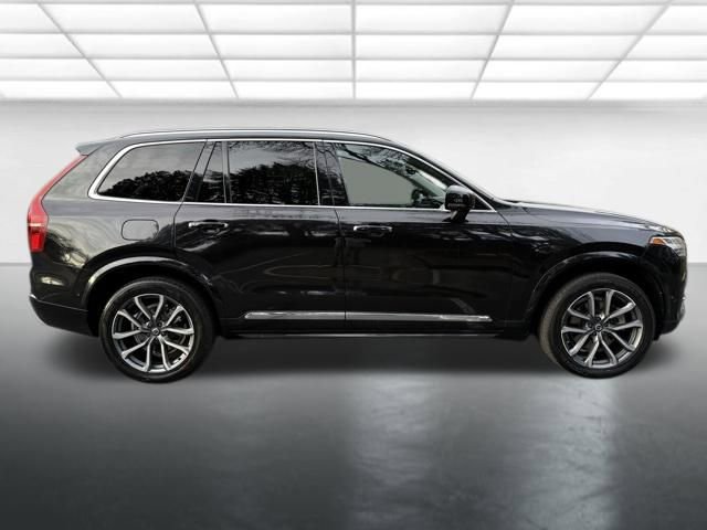 Used 2017 Volvo XC90 T6 Inscription w/ Vision Package image 4