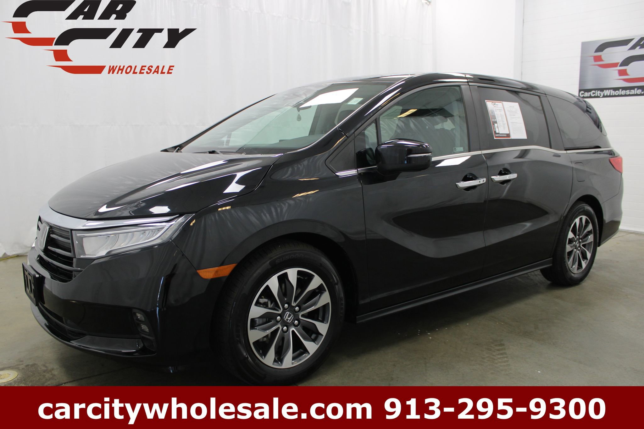 Used 2024 Honda Odyssey EX-L image 1