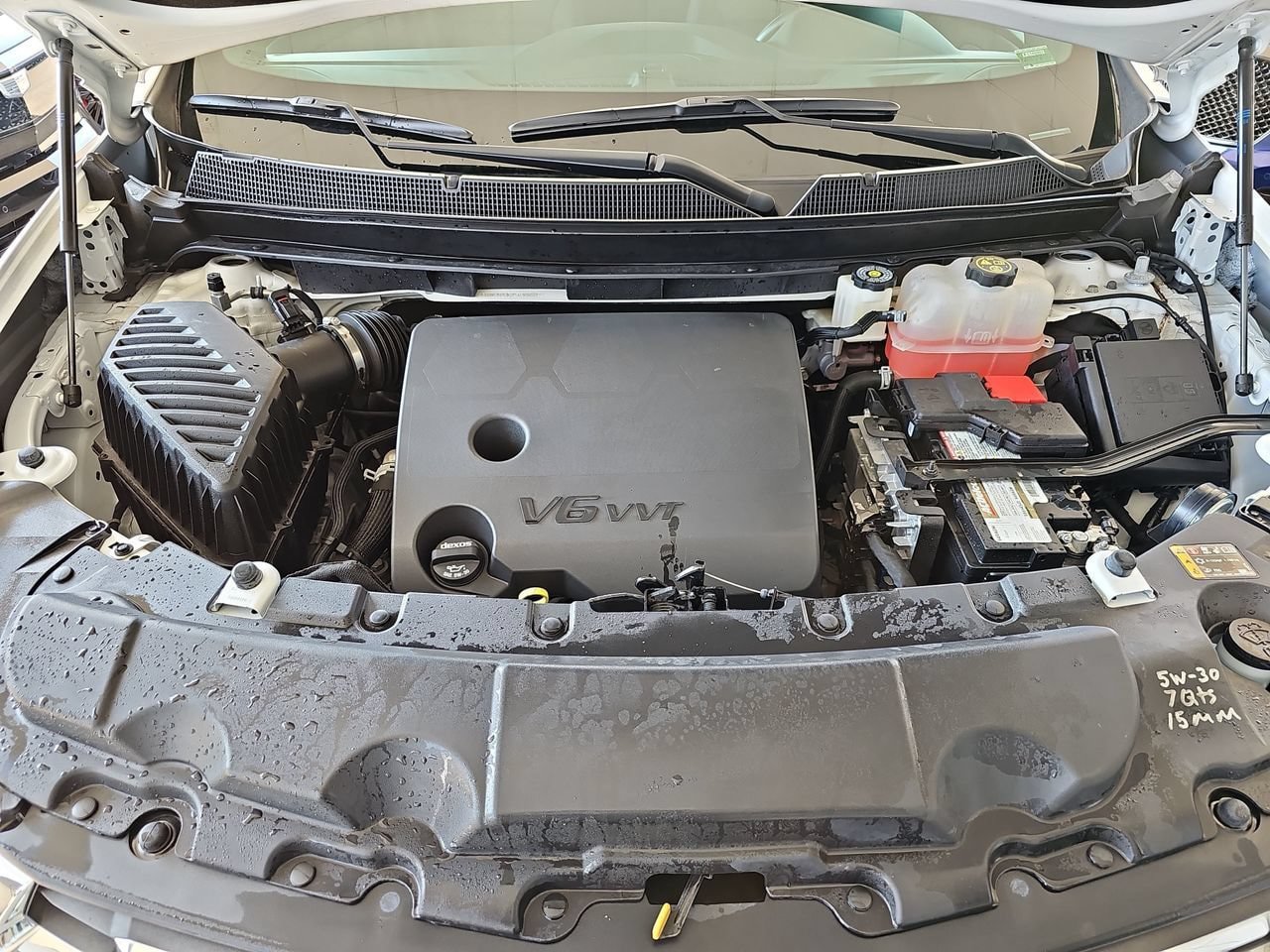 Certified 2023 Chevrolet Traverse LT FWD image 36