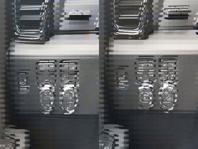 New 2026 GMC Sierra 1500 AT4 w/ Technology Package image 30